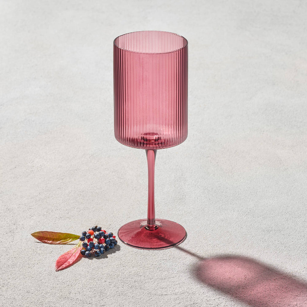 Malibu, Ribbed Glass, Plum, 17oz Wine glass