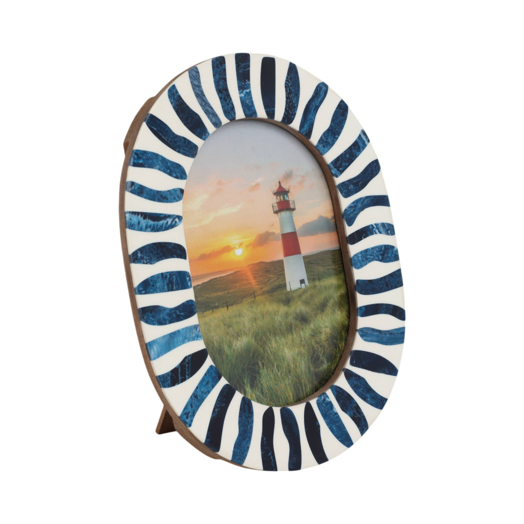 Blue/White 5x7 in. Resin Oval Photo Frame With Inlay Pieces