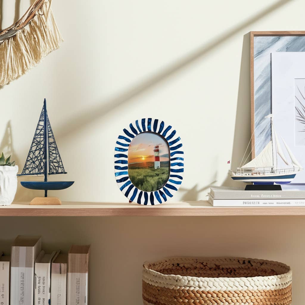 Blue/White 5x7 in. Resin Oval Photo Frame With Inlay Pieces