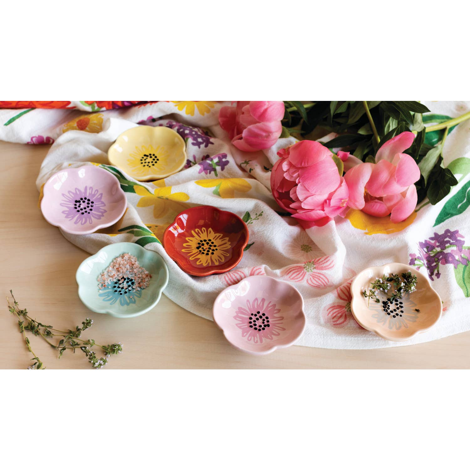 Flower Shaped Pinch Bowl