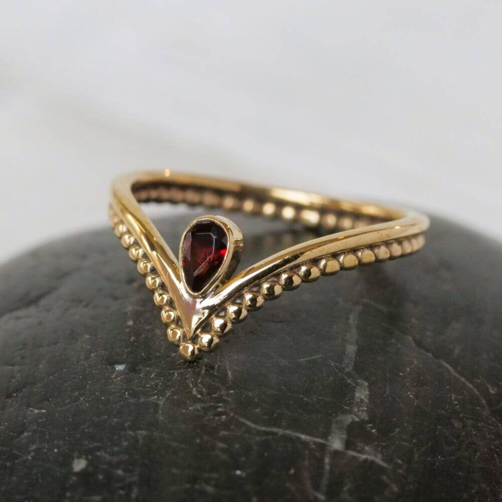 Baizaar - Brass Spotted Chevron Ring with Garnet Stone