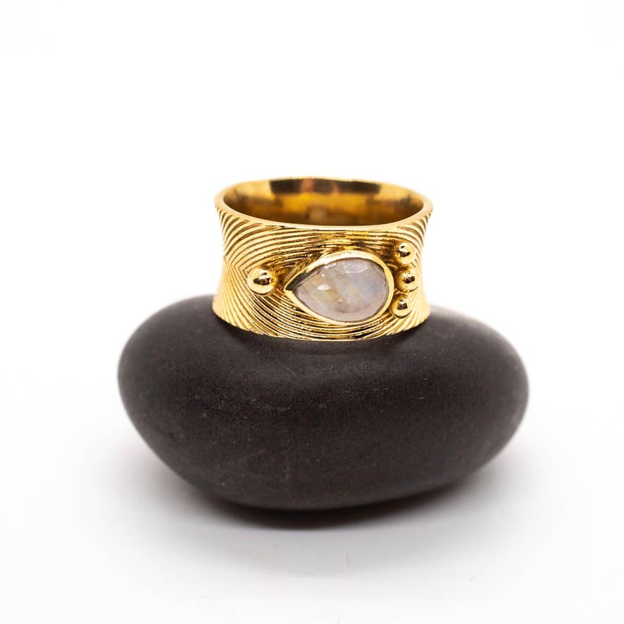 Baizaar - Moonstone Ripple Ring