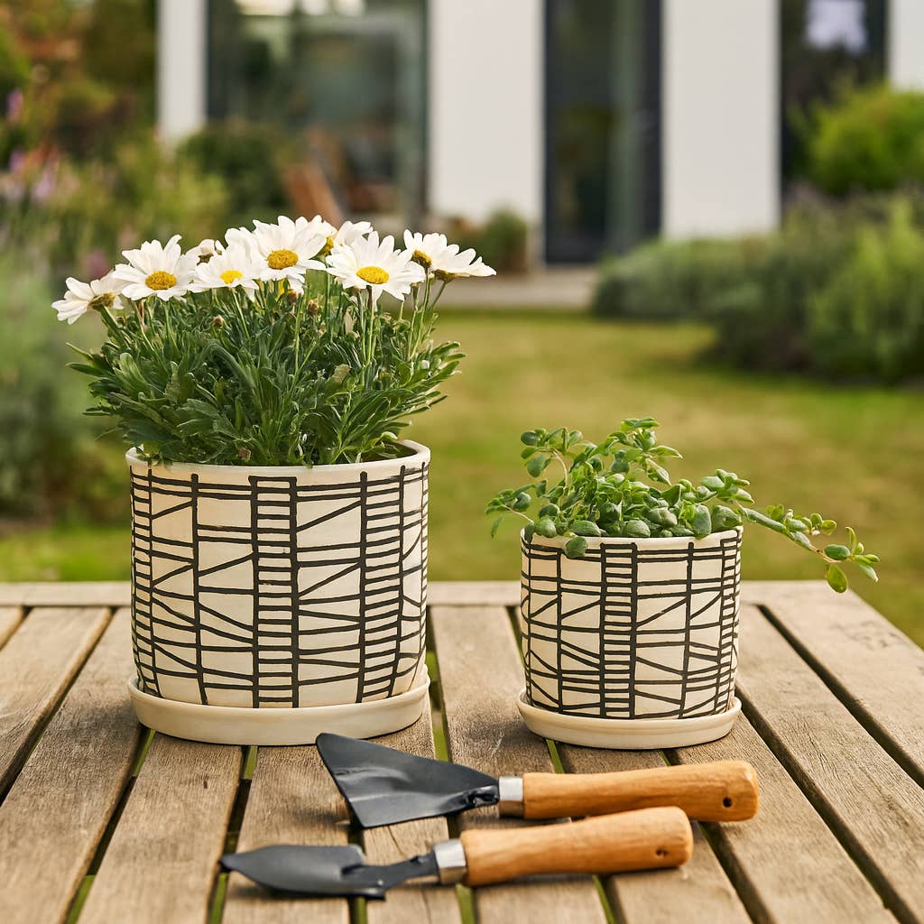 Sagebrook Home - Planters Set of 2 - Beige Ceramic Geometric Saucer, 6/8 in.