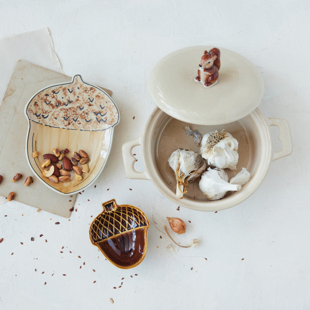 Acorn Shaped Dish