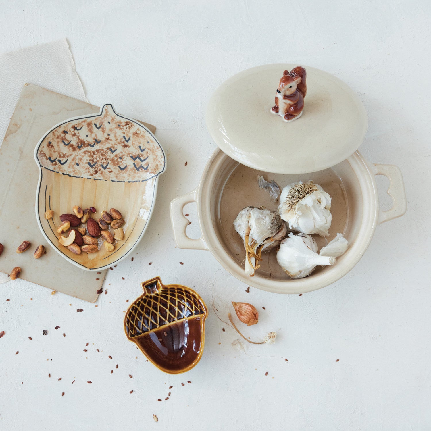 Acorn Shaped Dish