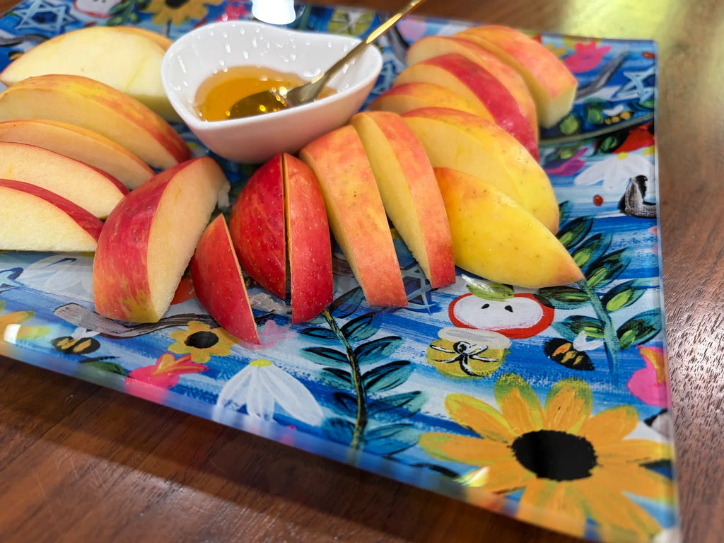 Rosh Hashanah Garden Party | Apple & Honey Dish Set