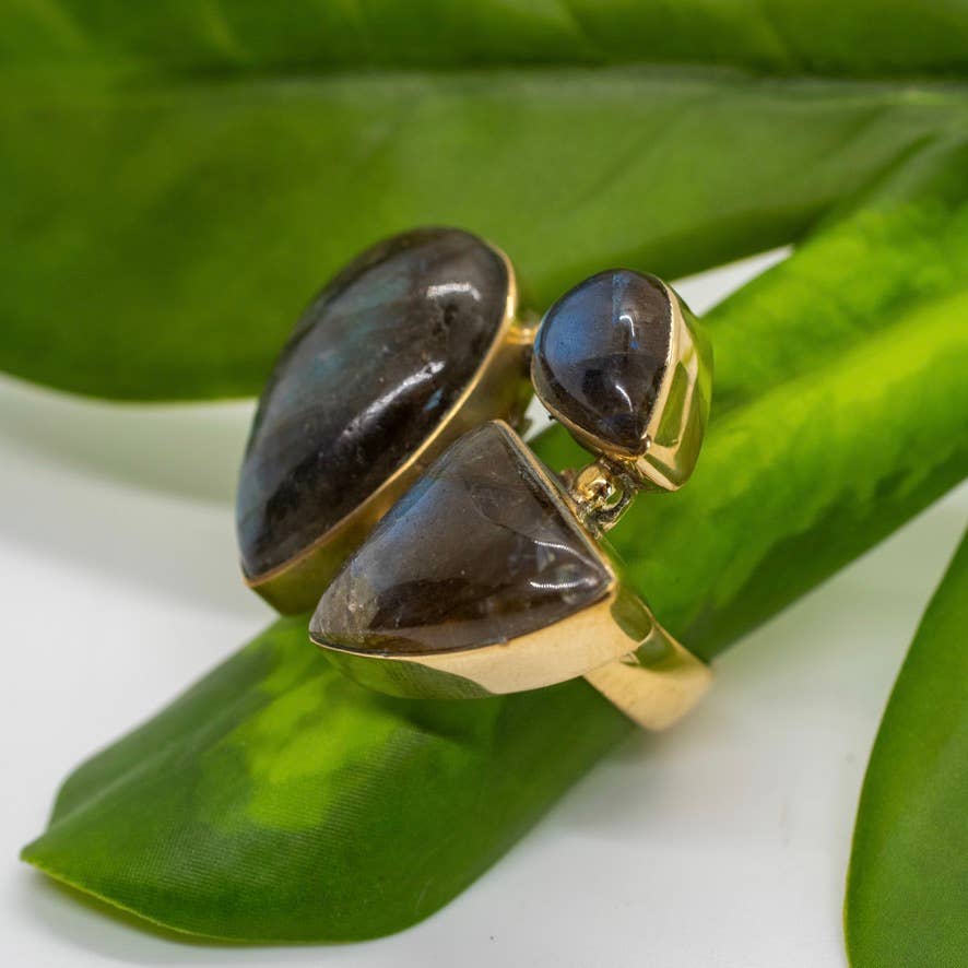 Baizaar - Natural Stone Cluster Brass Ring with Labradorite Stones
